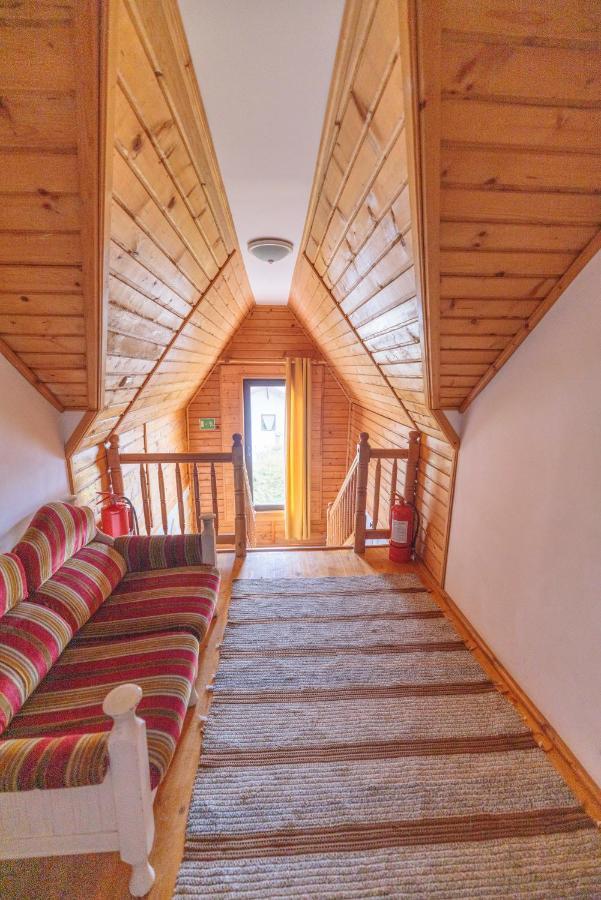 Pensiunea Piatra-Craiului Zărneşti Bagian luar foto